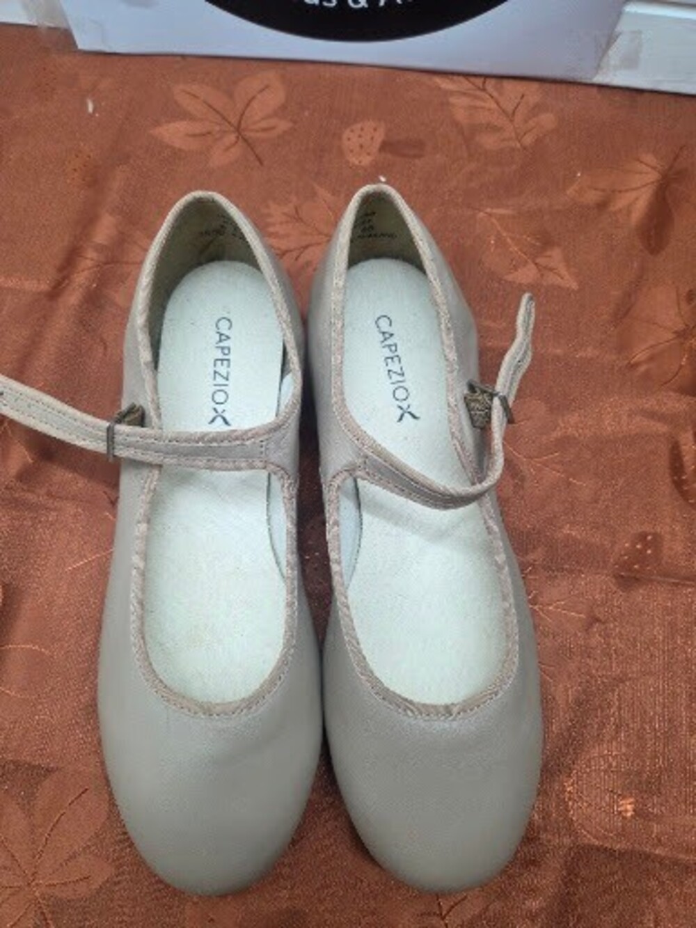 Capezio 3800 Mary Jane Leather Tap Shoes, Caramel Tan, Size 8.5 Wide (8 1/2 W) N